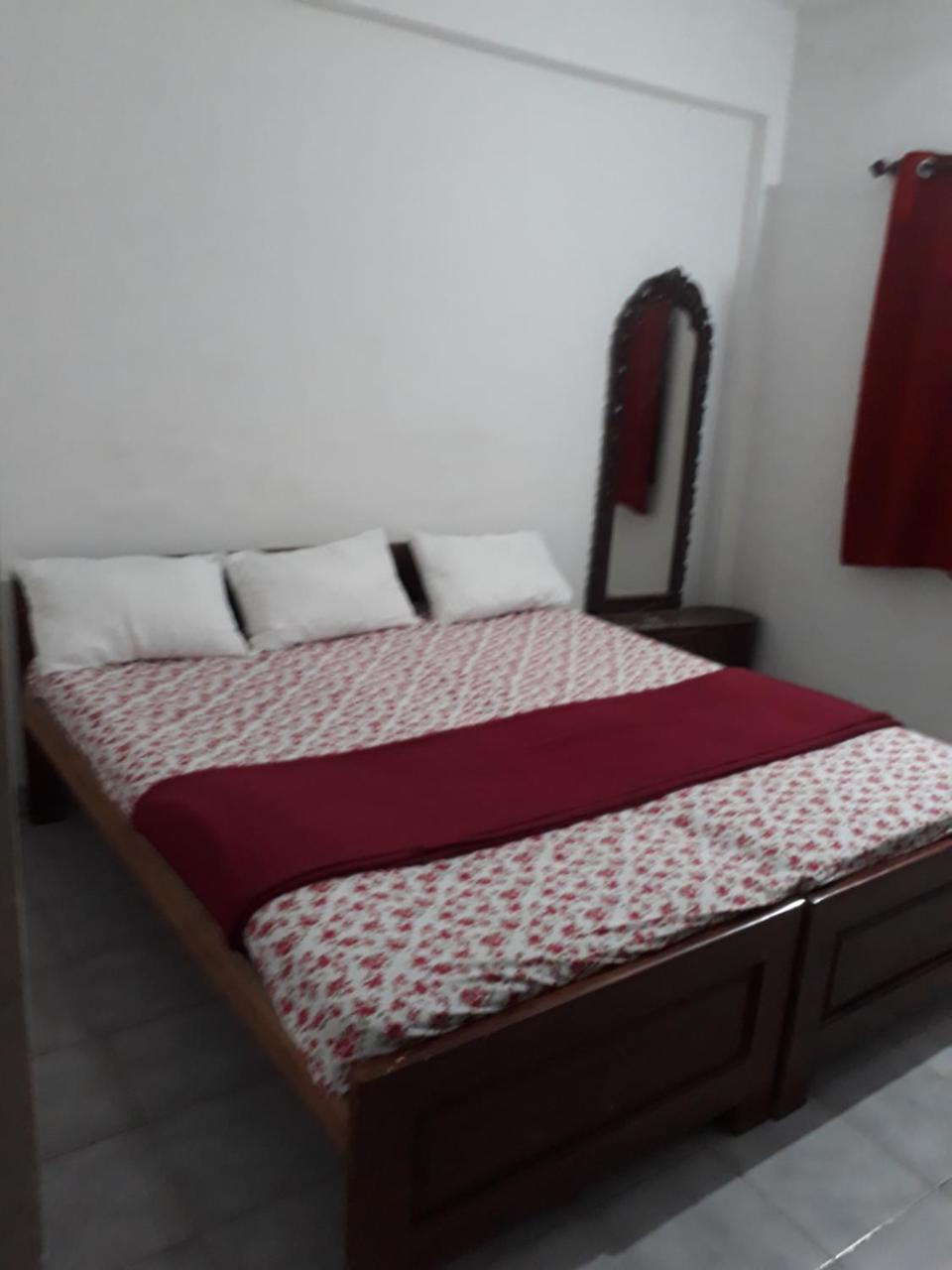 Guest house Santosh Place *